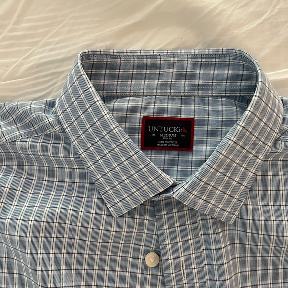 Untuckit wrinkle free durif shirt size medium - Picture 2 of 2